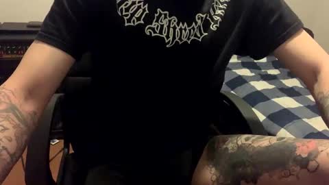 Snapshot of chev1981 chatting on 03-04-26, 08:20 Chevy online show from 03-04-26, 08:20