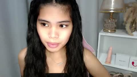 Snapshot of chictemptation_ chatting on 07-08-26, 11:09 CRISTINE3. online show from 07-08-26, 11:09