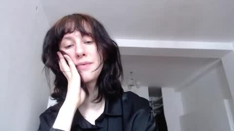 Snapshot of chill_julie chatting on 04-06-26, 08:15 Juliet online show from 04-06-26, 08:15