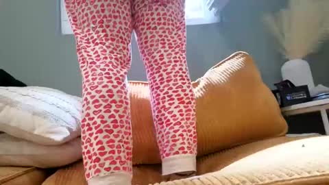 Snapshot of chillwithcamii chatting on 04-11-26, 12:20 yoursensualparadise online show from 04-11-26, 12:20