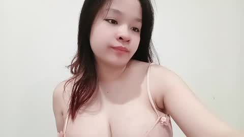 Jani online show from 05-17-26, 01:03