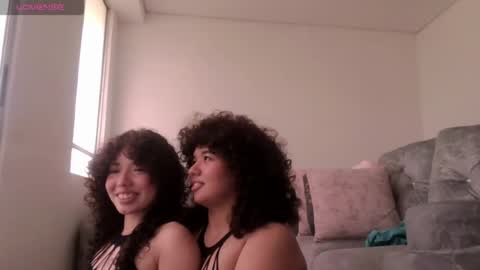Snapshot of chloe_and_violeta chatting on 07-25-26, 09:45 chloe_and_violeta online show from 07-25-26, 09:45