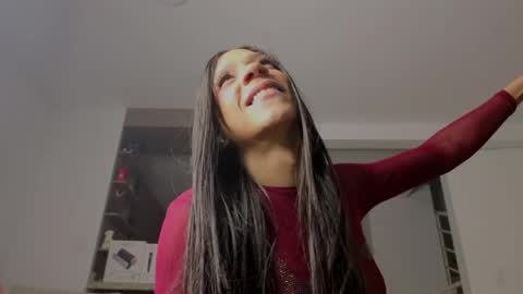 chloe_cooperr online show from 05-18-26, 08:31