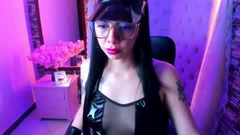 Chloe online show from 07-01-26, 11:45