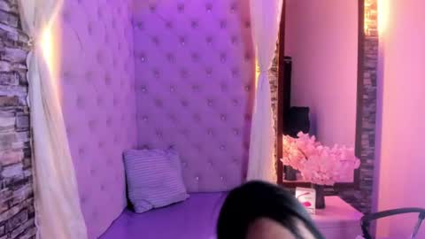Chloe online show from 07-18-26, 11:58