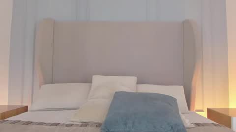 Chloe online show from 05-02-26, 03:17