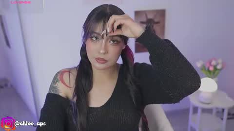 Snapshot of chloe_evans12 chatting on 06-15-26, 07:54 Chloe online show from 06-15-26, 07:54