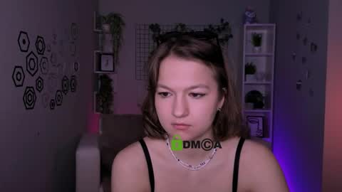 chloe_ley online show from 06-03-26, 09:34
