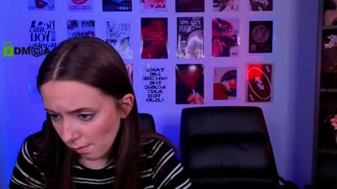 Snapshot of chloe_ley chatting on 07-14-26, 10:21 chloe_ley online show from 07-14-26, 10:21