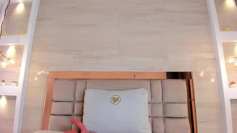 Snapshot of chloe_murray chatting on 03-23-26, 11:36 CHLOE online show from 03-23-26, 11:36