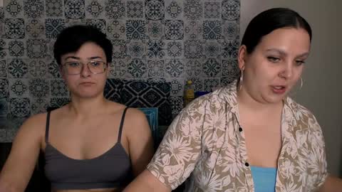 Snapshot of chloe_x_ chatting on 02-08-25, 07:38 Eva and Sandra online show from 02-08-25, 07:38