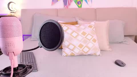 chloeferreira online show from 06-29-26, 10:43