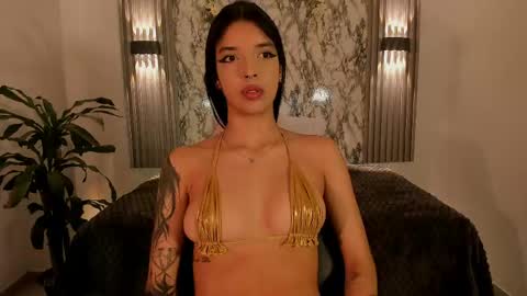 Snapshot of chloemasonn chatting on 05-12-26, 11:07 chloemasonn online show from 05-12-26, 11:07