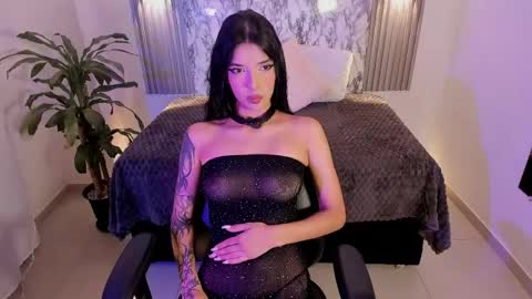 Snapshot of chloemasonn chatting on 05-13-26, 11:07 chloemasonn online show from 05-13-26, 11:07
