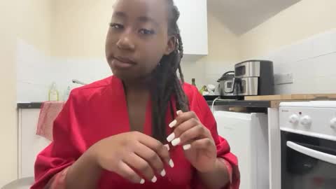 chocolatebunnycakez online show from 02-05-26, 02:05