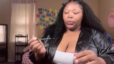 Snapshot of chocolatebunnyxx69 chatting on 07-18-26, 09:29 Melina online show from 07-18-26, 09:29