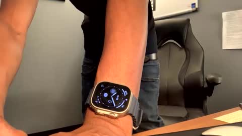 YoungSlim online show from 04-17-26, 02:09