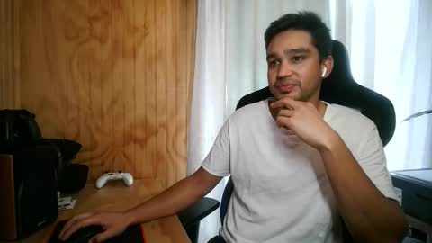 Snapshot of chocomate chatting on 03-16-26, 12:42 chocomate online show from 03-16-26, 12:42