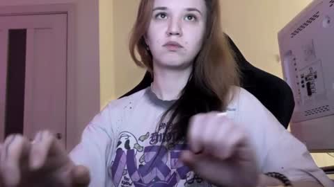 Lissa online show from 07-14-26, 10:48