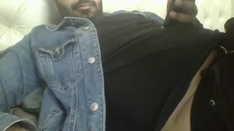 Snapshot of chopra21 chatting on 02-16-25, 07:05 chopra21 online show from 02-16-25, 07:05