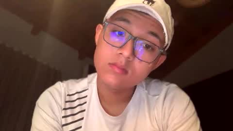 Snapshot of chriis_18 chatting on 03-30-26, 05:41 Chris online show from 03-30-26, 05:41