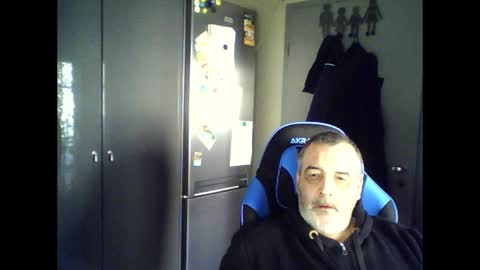 Snapshot of chris250268 chatting on 04-02-26, 06:55 Chris online show from 04-02-26, 06:55