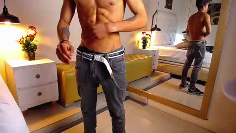 Snapshot of chris_weell chatting on 12-07-24, 11:56 Chris Weell online show from 12-07-24, 11:56