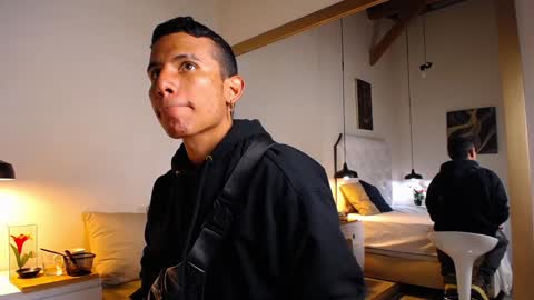 Snapshot of chris_weell chatting on 01-17-25, 03:12 Chris Weell online show from 01-17-25, 03:12