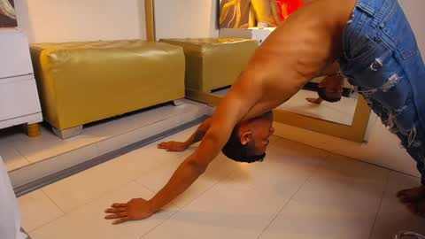 Snapshot of chris_weell chatting on 01-18-25, 12:57 Chris Weell online show from 01-18-25, 12:57