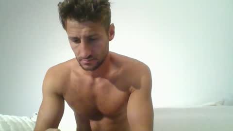 Snapshot of chrisaron chatting on 10-01-25, 03:12 chrisaron online show from 10-01-25, 03:12