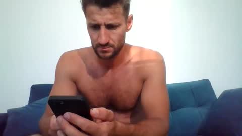 Snapshot of chrisaron chatting on 06-08-26, 03:18 chrisaron online show from 06-08-26, 03:18