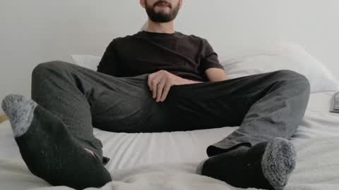 Snapshot of chrissmithin5 chatting on 04-23-26, 05:26 Cardamomo online show from 04-23-26, 05:26