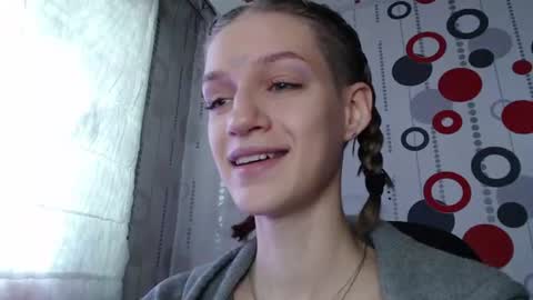 Snapshot of chrissy_joyful chatting on 06-19-26, 04:06 chrissy_joyful online show from 06-19-26, 04:06