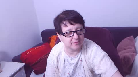 Christa online show from 04-15-26, 07:21