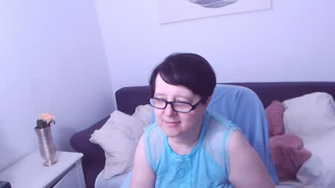 Snapshot of christarose chatting on 06-28-26, 07:36 Christa online show from 06-28-26, 07:36