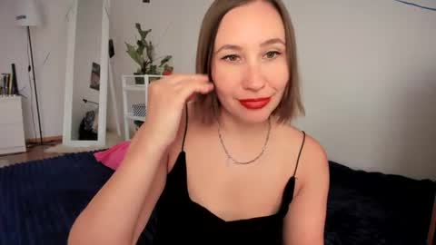 Snapshot of christina_rosse chatting on 06-27-26, 08:41 christina rosse online show from 06-27-26, 08:41