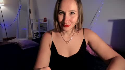 Snapshot of christina_rosse chatting on 07-14-26, 05:29 christina rosse online show from 07-14-26, 05:29