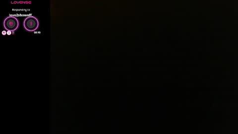 Snapshot of christinee912 chatting on 07-01-26, 06:04 Christine online show from 07-01-26, 06:04