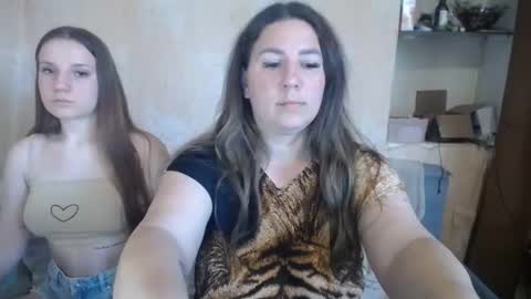 Diana online show from 04-15-26, 02:57