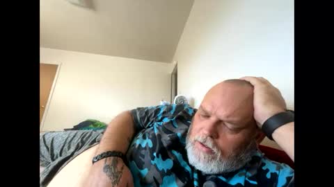 chubbyluvr42 online show from 11-13-25, 02:16