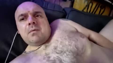 Snapshot of chubbyman40 chatting on 05-06-26, 06:08 chubbyman40 online show from 05-06-26, 06:08