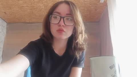 Olivia online show from 06-05-26, 10:21