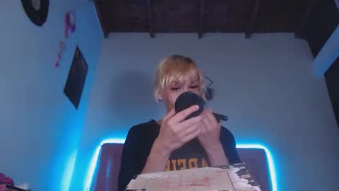 cicimom online show from 01-07-26, 05:10