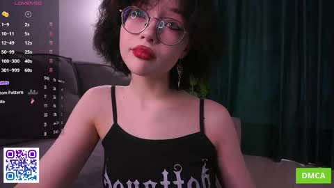Snapshot of cinacandy chatting on 04-24-26, 05:10 L online show from 04-24-26, 05:10