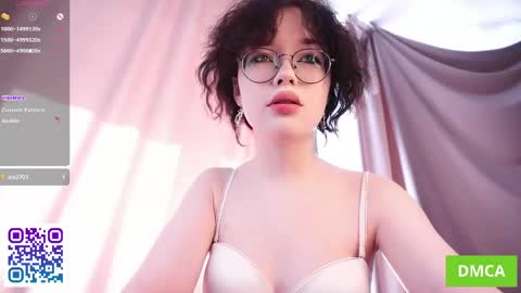   L  online show from 05-30-26, 06:32