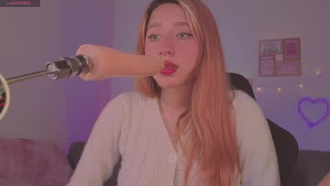 Snapshot of cinderella_lewis chatting on 05-19-26, 04:13 Sofi Eva and Mey online show from 05-19-26, 04:13
