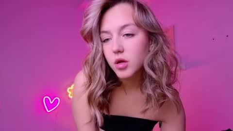 Snapshot of cindylovesmith chatting on 05-23-26, 07:13 cindylovesmith online show from 05-23-26, 07:13