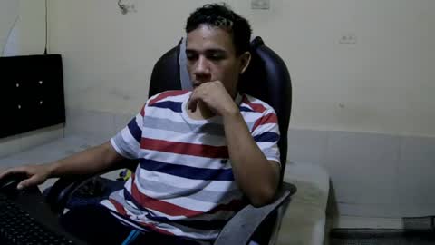 cinnamon_24 online show from 06-17-26, 10:06