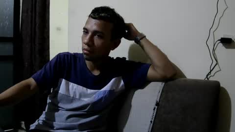 cinnamon_24 online show from 06-17-26, 11:49