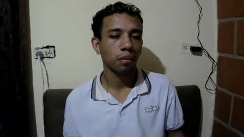 cinnamon_24 online show from 06-19-26, 07:23